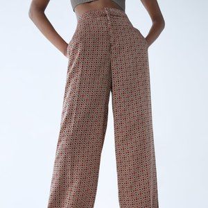 COPY - NWT ZARA PRINTED PAJAMA-STYLE PANTS